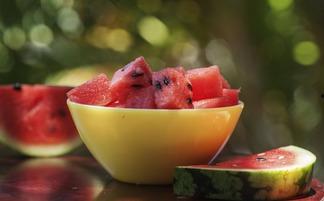 西班牙语 吃瓜,揭秘流行语的跨文化魅力